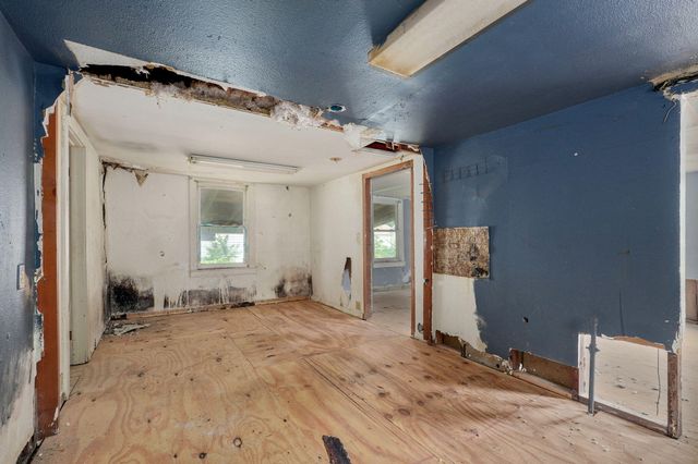 2025 North Roosevelt Avenue, Springfield, MO 65803