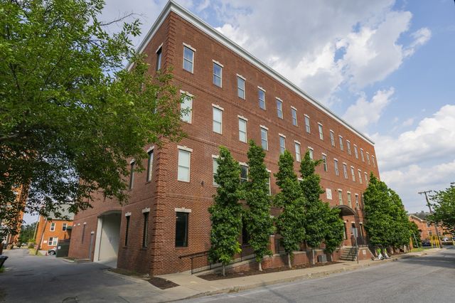 210 30th Ave N Apt 409, Nashville, TN 37203