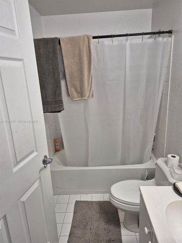 6930 NW 179th St 403-8, Hialeah, FL 33015