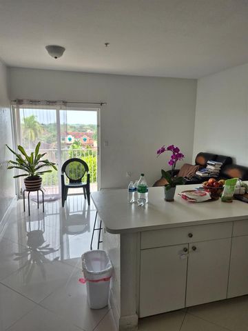 6930 NW 179th St 403-8, Hialeah, FL 33015