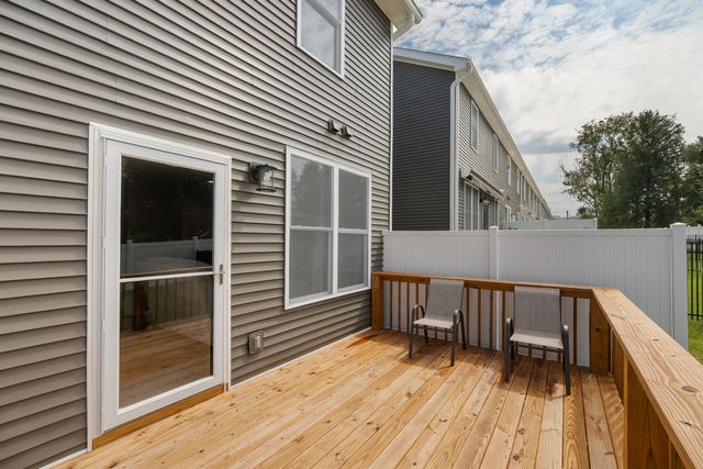 45 Jordon Drive, Winfield, WV 25213