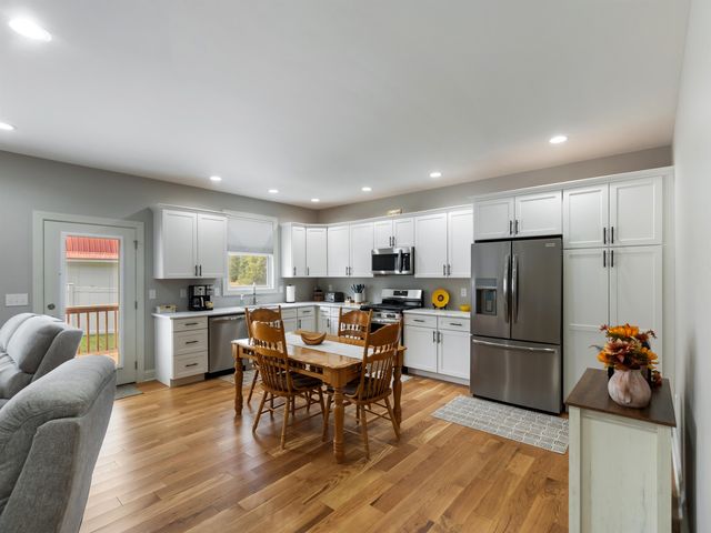 45 Jordon Drive, Winfield, WV 25213