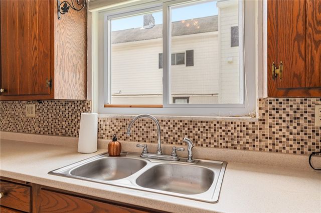 242 Freidel St, Whitaker, PA 15120