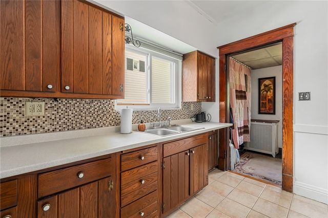 242 Freidel St, Whitaker, PA 15120