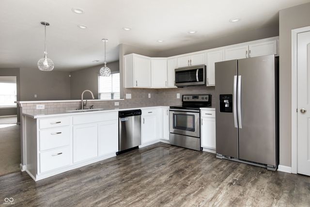 6550 Sulgrove Place, Indianapolis, IN 46221