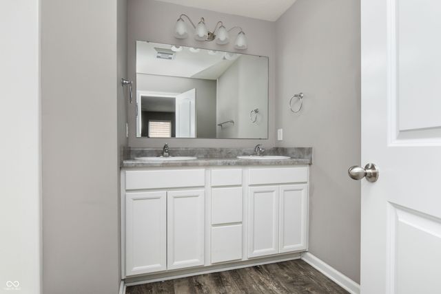 6550 Sulgrove Place, Indianapolis, IN 46221