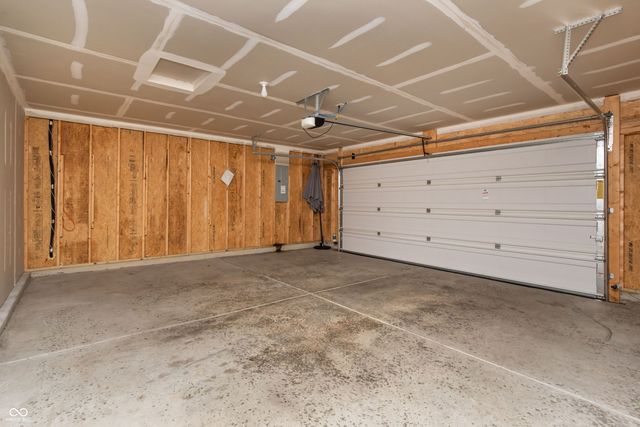 6550 Sulgrove Place, Indianapolis, IN 46221