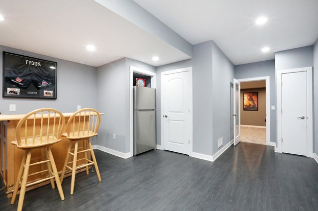 4853 E Hull Avenue, Des Moines, IA 50317