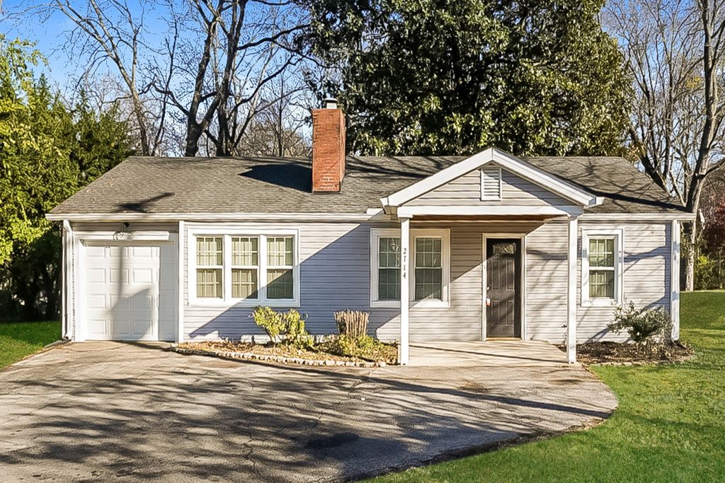 2714 Hartford Dr, Nashville, TN 37210