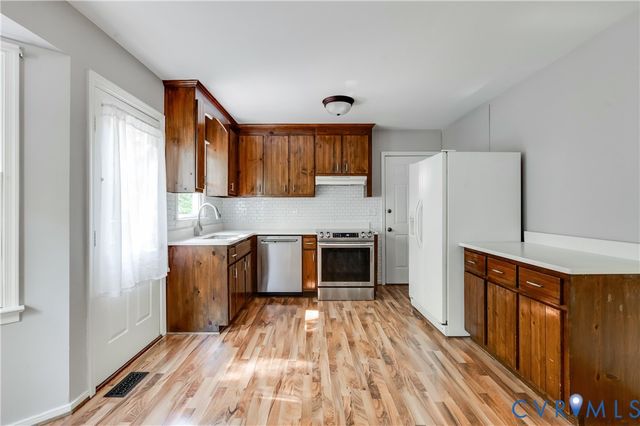 4419 Boones Bluff Way, Chesterfield, VA 23832