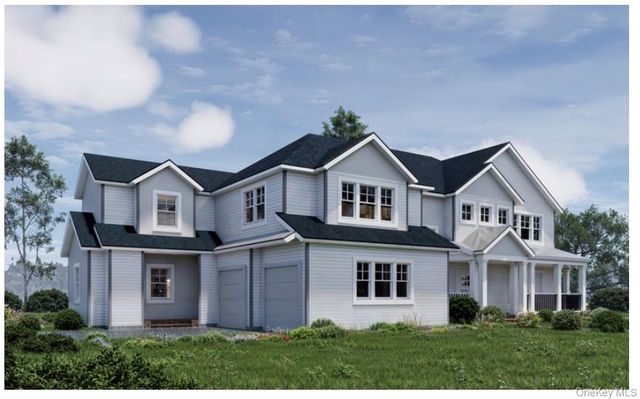 18 Bell Circle, Port Jefferson, NY 11777