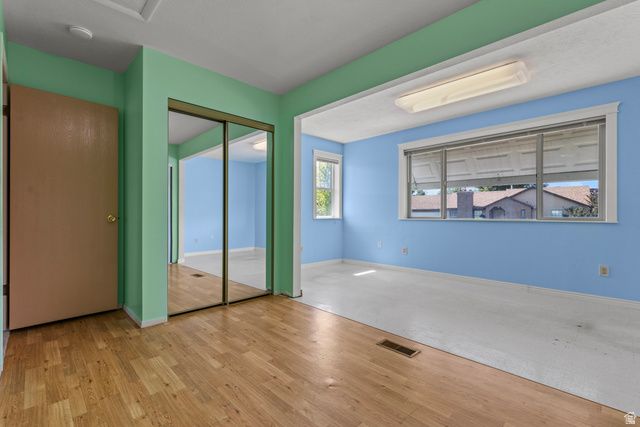 2898 W 4425 S, Roy, UT 84067