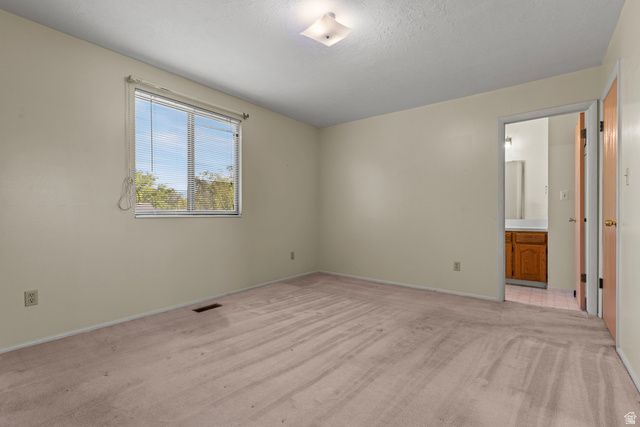 2898 W 4425 S, Roy, UT 84067