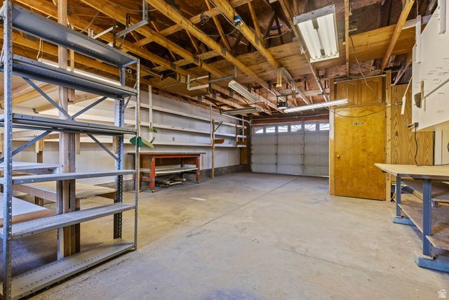 2898 W 4425 S, Roy, UT 84067