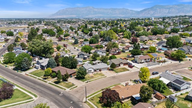 2898 W 4425 S, Roy, UT 84067