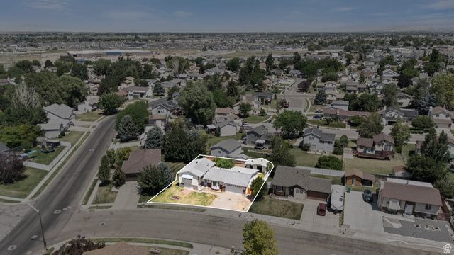 2898 W 4425 S, Roy, UT 84067