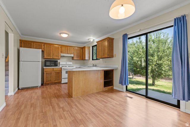 2898 W 4425 S, Roy, UT 84067