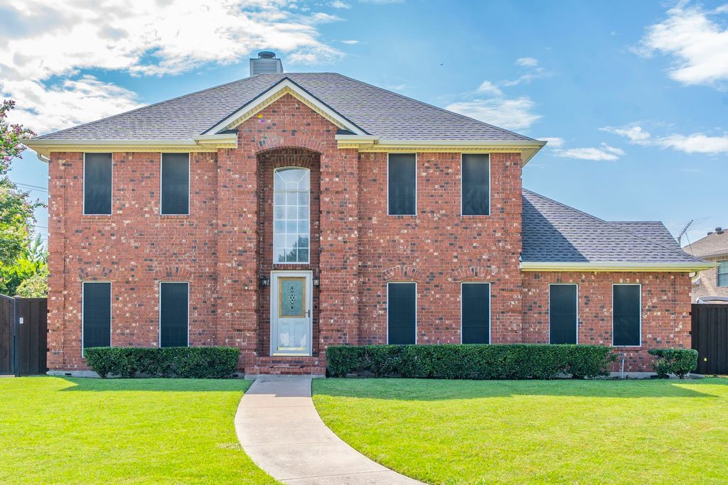 306 Foxwood Court, Wylie, TX 75098