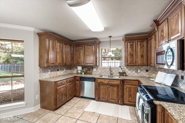 321 Blue Fox Circle, Haughton, LA 71037