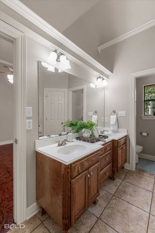 321 Blue Fox Circle, Haughton, LA 71037