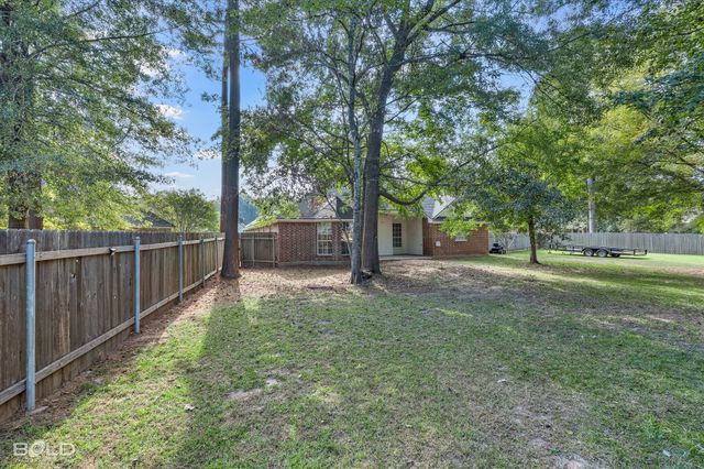 321 Blue Fox Circle, Haughton, LA 71037