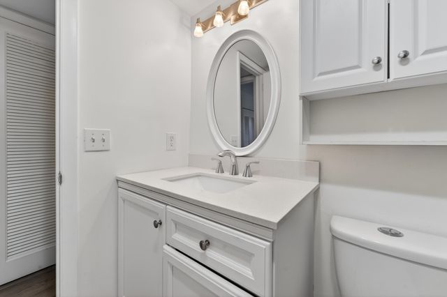 234 Canterbury K, West Palm Beach, FL 33417