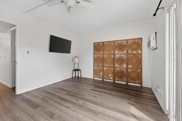 234 Canterbury K, West Palm Beach, FL 33417