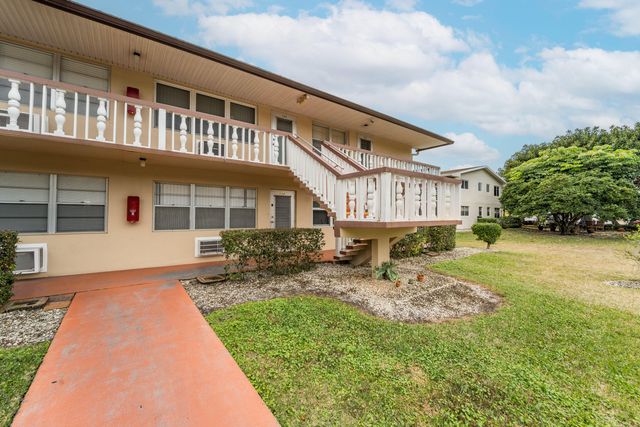 234 Canterbury K, West Palm Beach, FL 33417