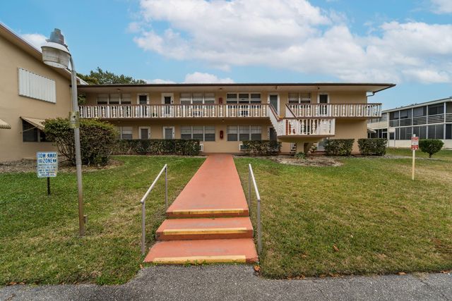 234 Canterbury K, West Palm Beach, FL 33417