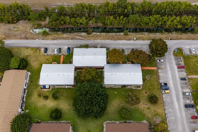 234 Canterbury K, West Palm Beach, FL 33417