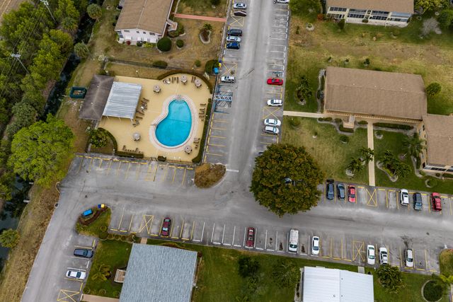 234 Canterbury K, West Palm Beach, FL 33417