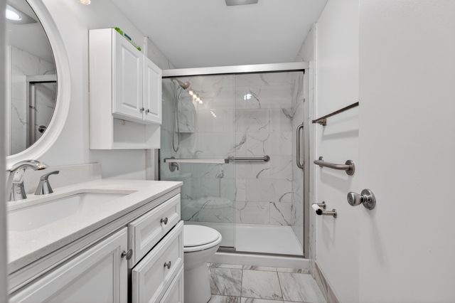 234 Canterbury K, West Palm Beach, FL 33417