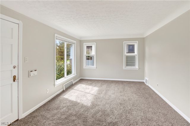 2808 Portman Avenue, Cleveland, OH 44109