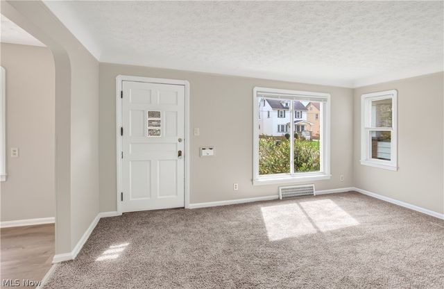 2808 Portman Avenue, Cleveland, OH 44109