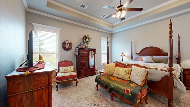 2912 Archer Drive, Bryan, TX 77808