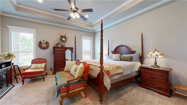 2912 Archer Drive, Bryan, TX 77808