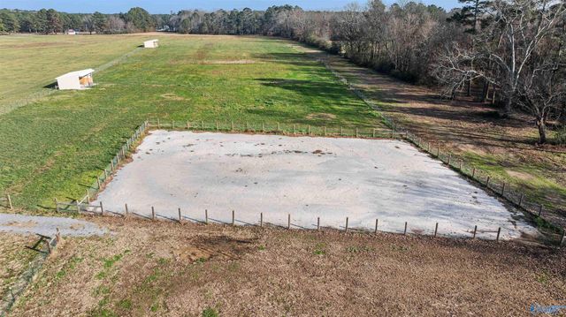 21528 Edgewood Road, Athens, AL 35614