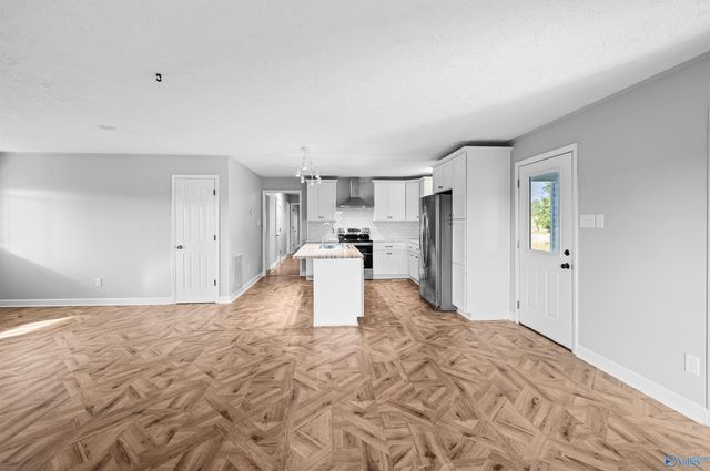 21528 Edgewood Road, Athens, AL 35614