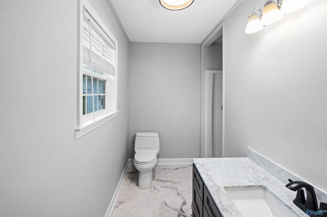 21528 Edgewood Road, Athens, AL 35614