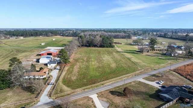 21528 Edgewood Road, Athens, AL 35614