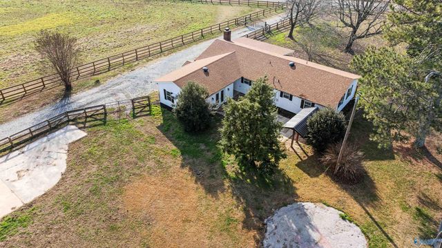 21528 Edgewood Road, Athens, AL 35614