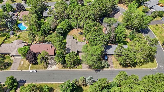 745 10th Street N, Hudson, WI 54016