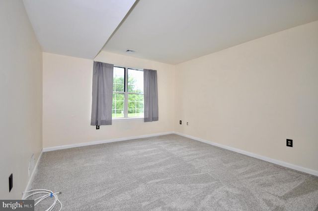 127 ALLEM LN, Perkasie, PA 18944
