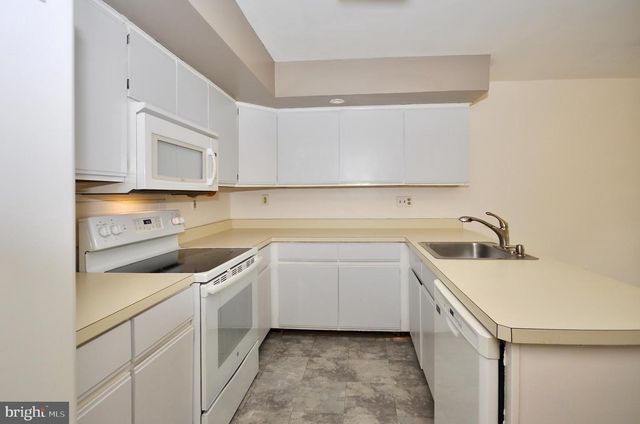 127 ALLEM LN, Perkasie, PA 18944