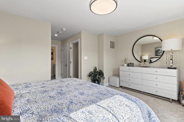 3427 WHIPPETT WAY WAY, Hyattsville, MD 20782