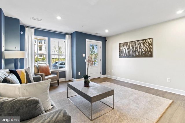 3427 WHIPPETT WAY WAY, Hyattsville, MD 20782