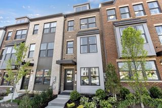 3427 WHIPPETT WAY WAY, Hyattsville, MD 20782
