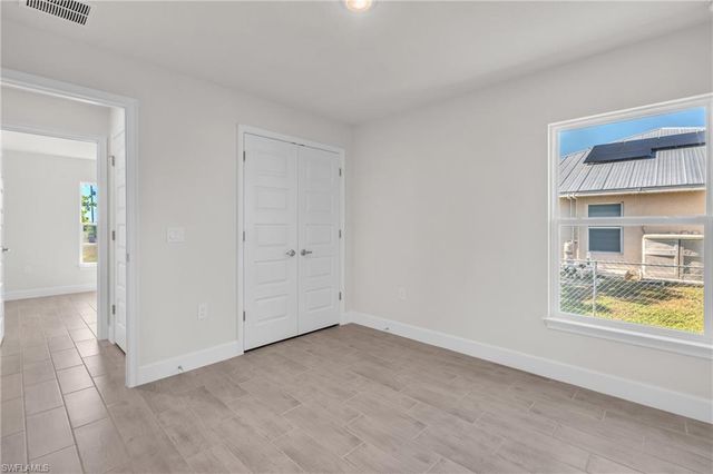 3922 NW 40th TER, Cape Coral, FL 33993