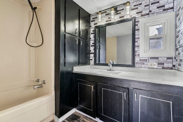 75 South Policy Street 48, Salem, NH 03079