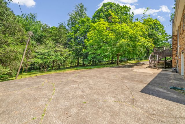 220 Norma Court, Clarksville, TN 37043